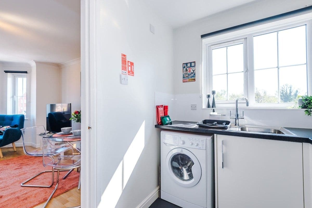 Comfy & Convenient 2BR Apartment Near Chester
