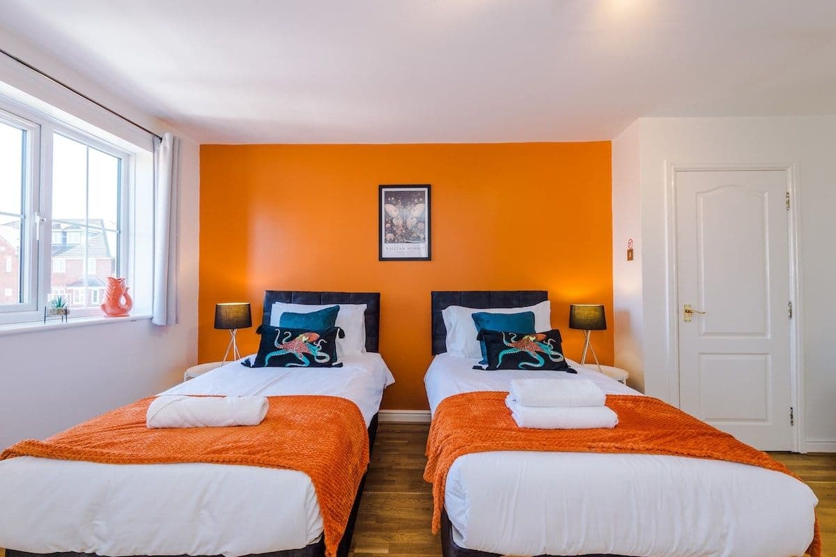 Comfy & Convenient 2BR Apartment Near Chester